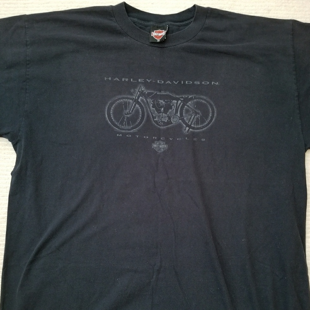 Men's black Harley Davidson shirt